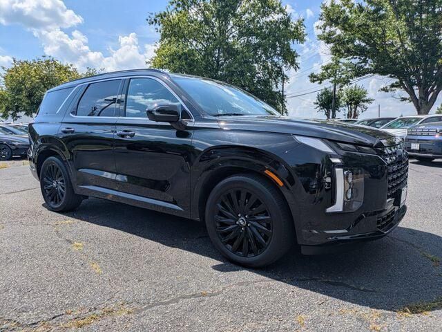 2025 Hyundai PALISADE Calligraphy Night Edition — photo 1 of 26