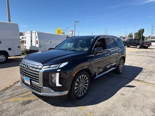 2024 Hyundai PALISADE Calligraphy — photo 1 of 13