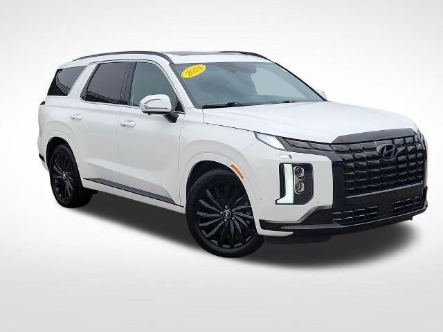 2024 Hyundai PALISADE Calligraphy Night Edition — photo 1 of 24