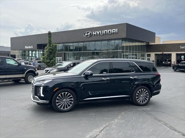 2024 Hyundai PALISADE Calligraphy — photo 1 of 26