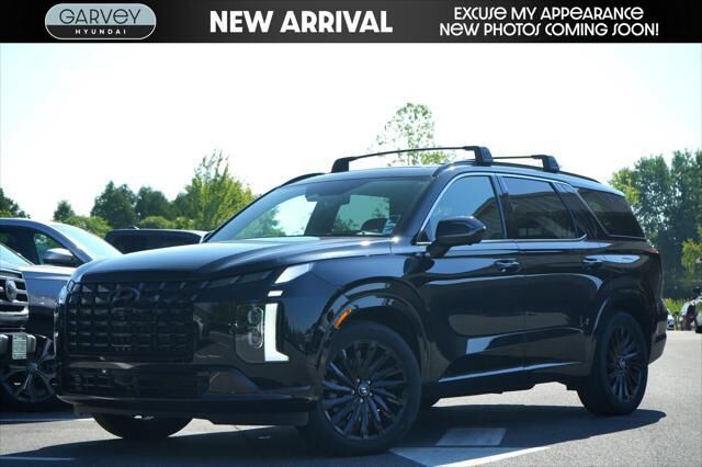 2025 Hyundai PALISADE Calligraphy Night Edition — photo 1 of 15