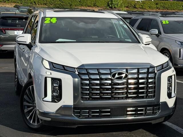 2024 Hyundai PALISADE Calligraphy — photo 1 of 13