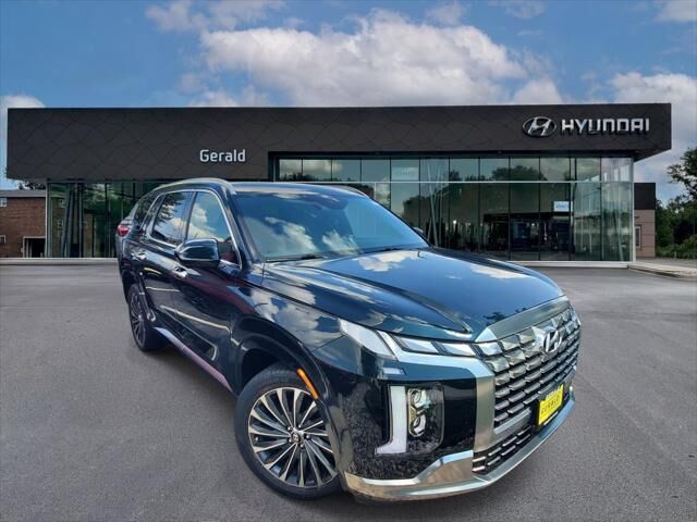 2024 Hyundai PALISADE Calligraphy — photo 1 of 13