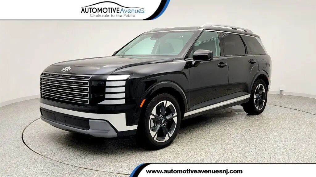 2026 Hyundai PALISADE Limited — photo 1 of 13