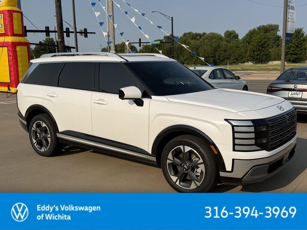 2026 Hyundai PALISADE Limited — photo 1 of 16