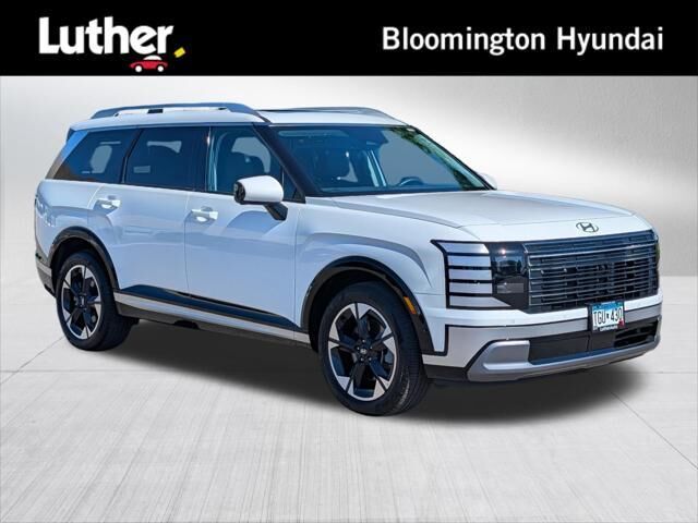 2026 Hyundai PALISADE Limited — photo 1 of 13