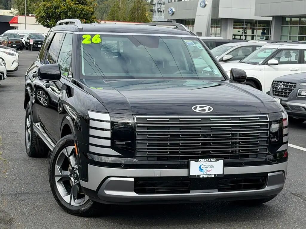 2026 Hyundai PALISADE Limited — photo 1 of 13