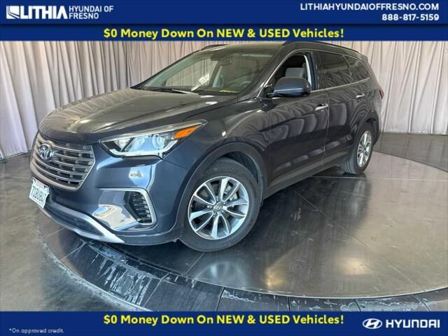 2017 Hyundai SANTA FE SE — photo 1 of 13