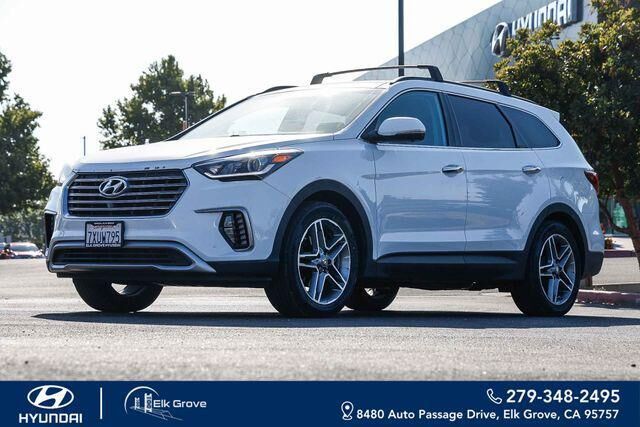 2017 Hyundai SANTA FE SE Ultimate — photo 1 of 18