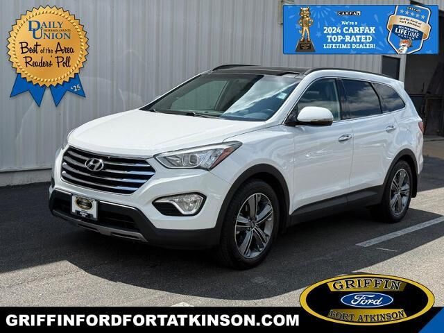 2016 Hyundai SANTA FE SE — photo 1 of 13