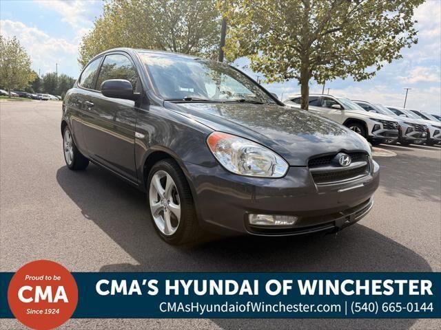 2010 Hyundai ACCENT SE — photo 1 of 13