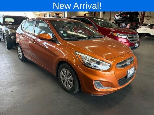 2016 Hyundai ACCENT SE — photo 1 of 38