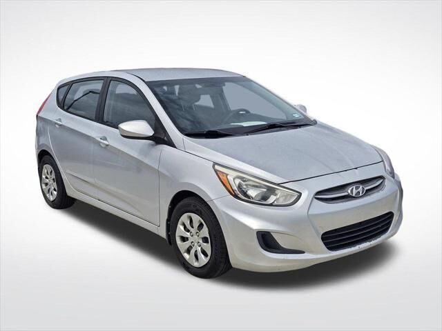 2017 Hyundai ACCENT SE — photo 1 of 13