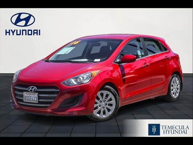 2016 Hyundai ELANTRA GT Base — photo 1 of 2