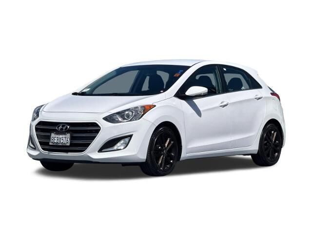 2016 Hyundai ELANTRA GT Base — photo 1 of 1
