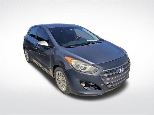 2017 Hyundai ELANTRA GT Base