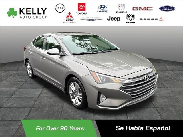 2020 Hyundai ELANTRA Value Edition — photo 1 of 13