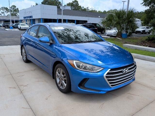 2018 Hyundai ELANTRA SEL — photo 1 of 26
