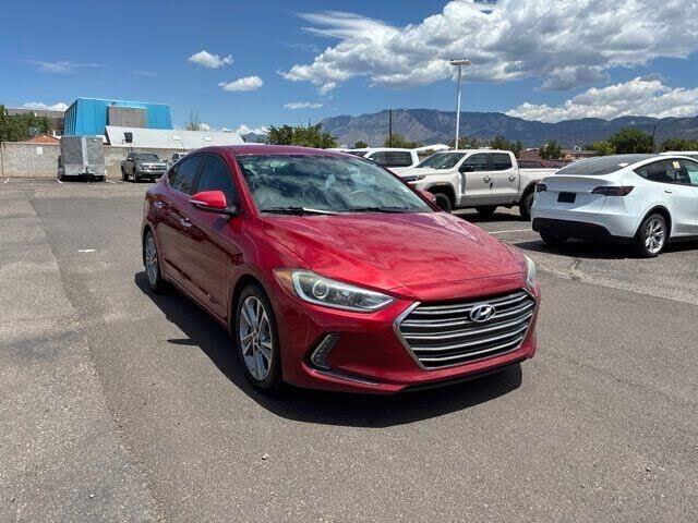 2017 Hyundai ELANTRA SE — photo 1 of 1
