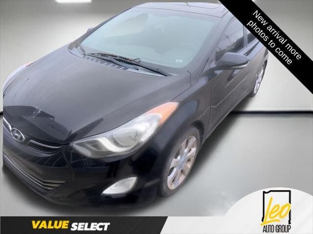 2012 Hyundai ELANTRA Limited — photo 1 of 30
