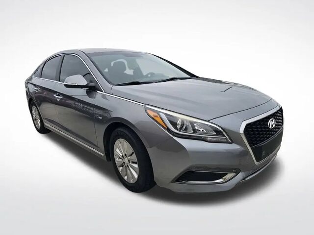 2017 Hyundai SONATA Hybrid SE