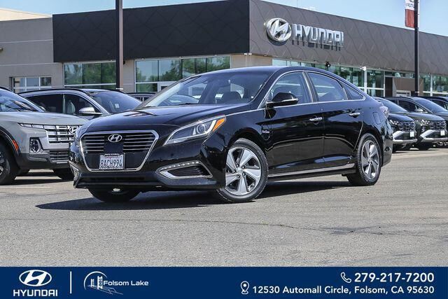 2016 Hyundai SONATA Plug-in Hybrid Limited — photo 1 of 35