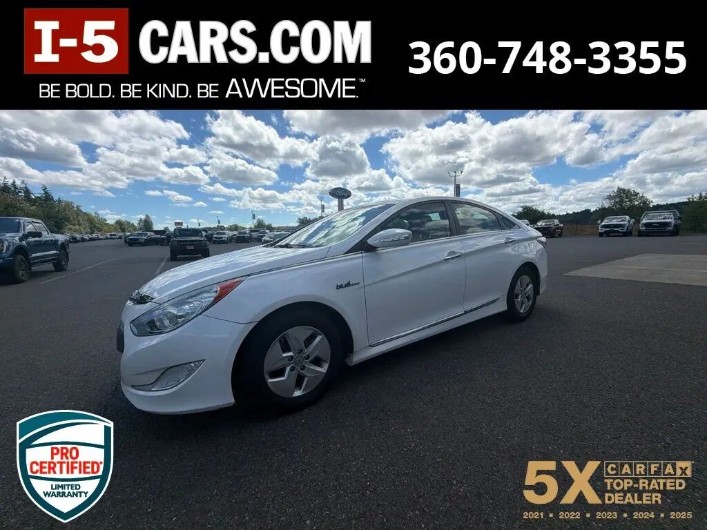 2012 Hyundai SONATA Hybrid Base — photo 1 of 10
