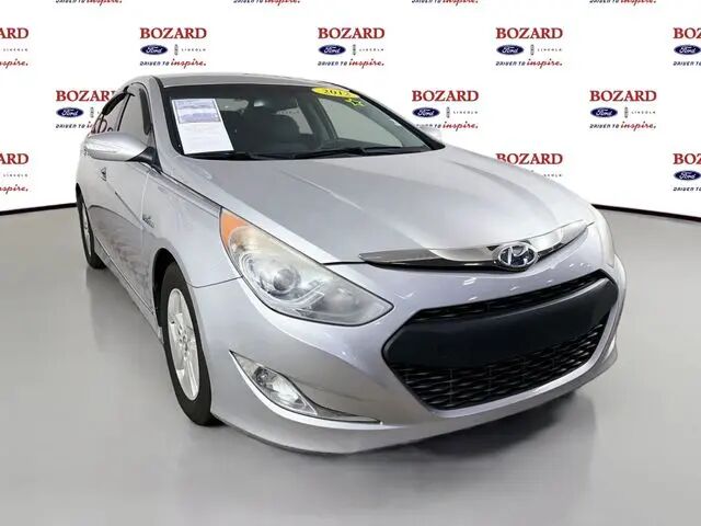 2012 Hyundai SONATA Hybrid Base — photo 1 of 17