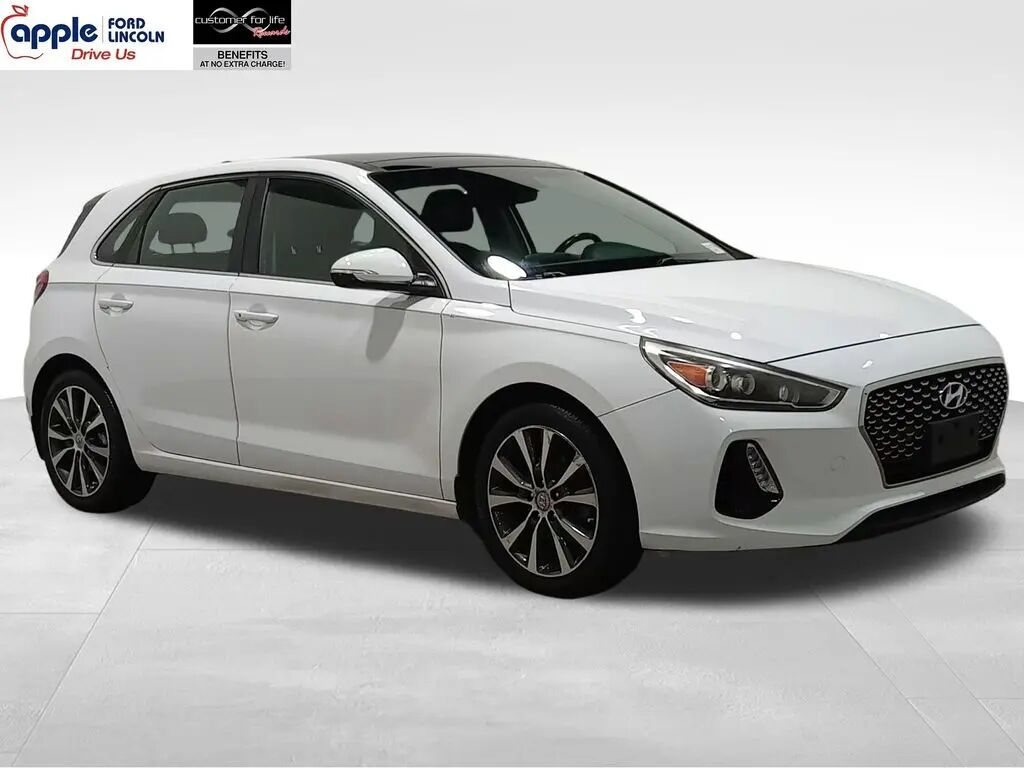 2018 Hyundai ELANTRA GT Base — photo 1 of 13
