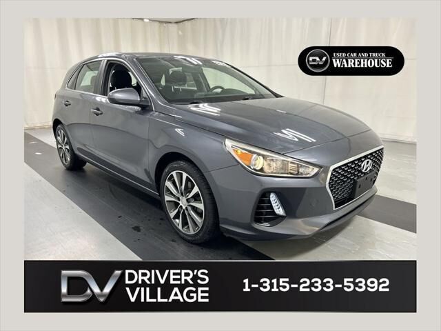 2018 Hyundai ELANTRA GT Base — photo 1 of 13