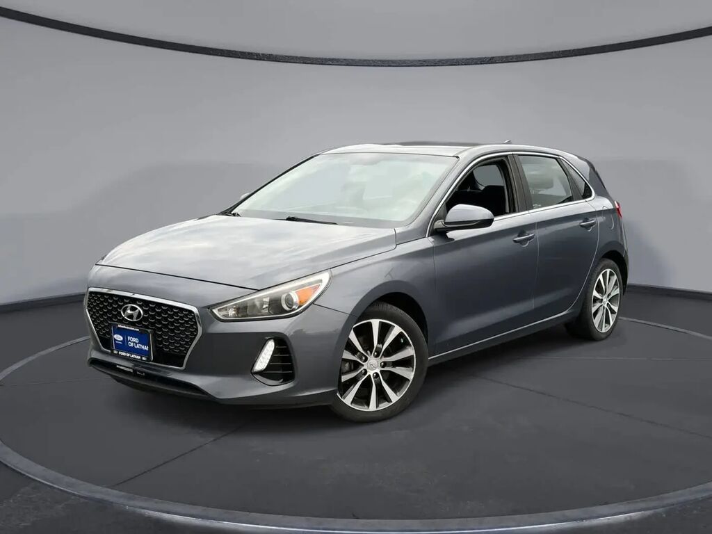 2018 Hyundai ELANTRA GT Base — photo 1 of 26