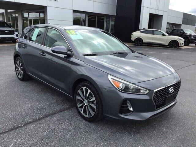 2018 Hyundai ELANTRA GT Base — photo 1 of 13