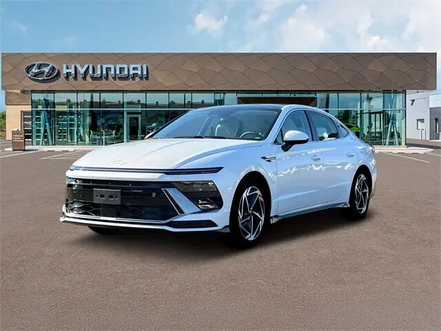 2025 Hyundai SONATA SEL Convenience — photo 1 of 13