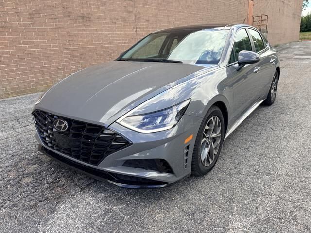 2022 Hyundai SONATA SEL — photo 1 of 13
