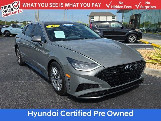 2022 Hyundai SONATA SEL — photo 1 of 13