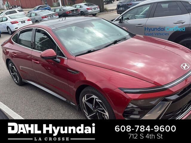 2024 Hyundai SONATA SEL — photo 1 of 13