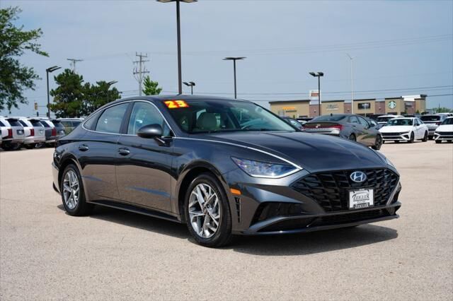 2023 Hyundai SONATA SEL — photo 1 of 14
