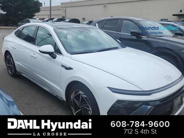 2025 Hyundai SONATA SEL Convenience — photo 1 of 13