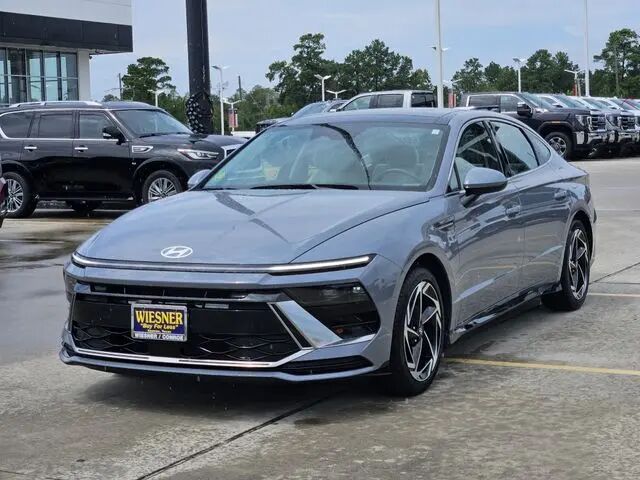 2024 Hyundai SONATA SEL — photo 1 of 15