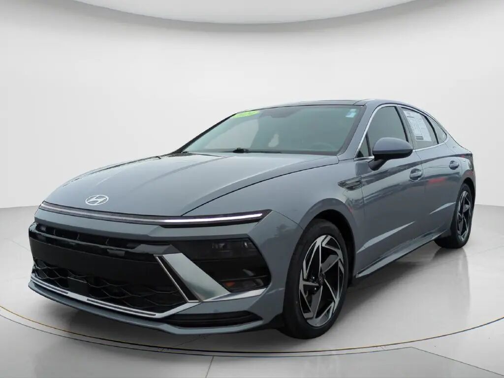 2024 Hyundai SONATA SEL — photo 1 of 13