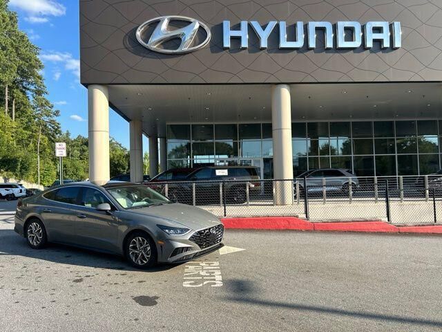 2022 Hyundai SONATA SEL — photo 1 of 13