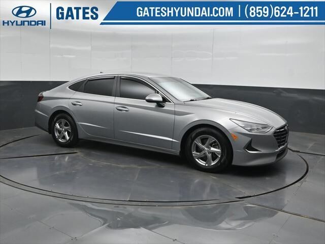 2023 Hyundai SONATA SE