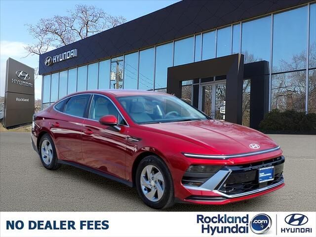 2025 Hyundai SONATA SE