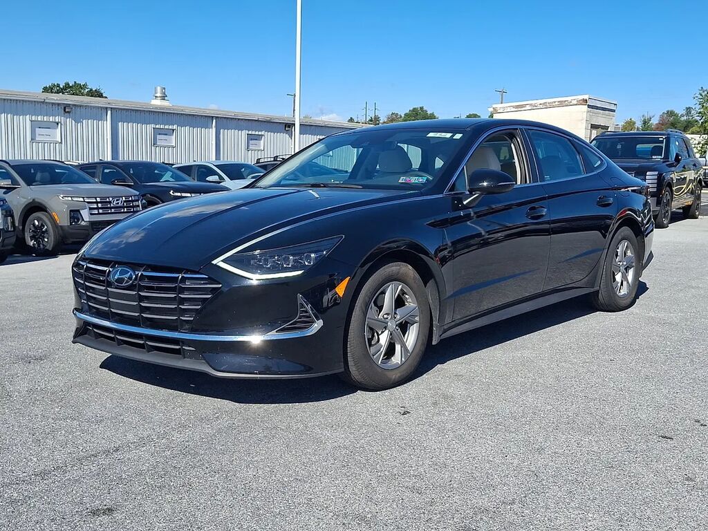 2023 Hyundai SONATA SE — photo 1 of 13