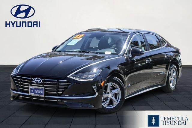 2023 Hyundai SONATA SE