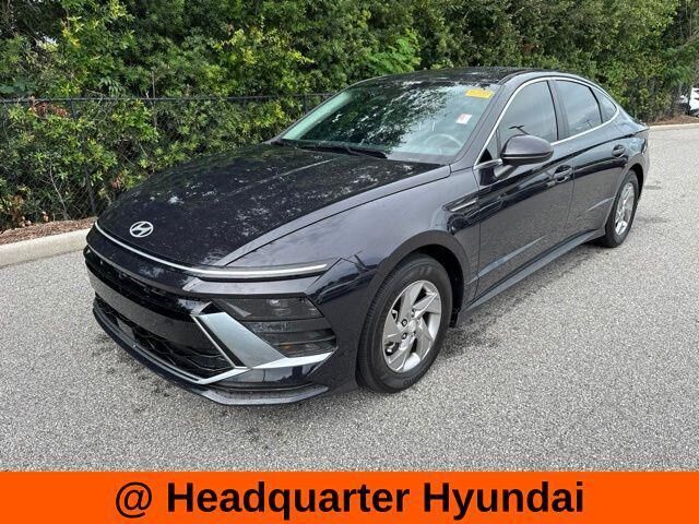 2025 Hyundai SONATA SE — photo 1 of 8