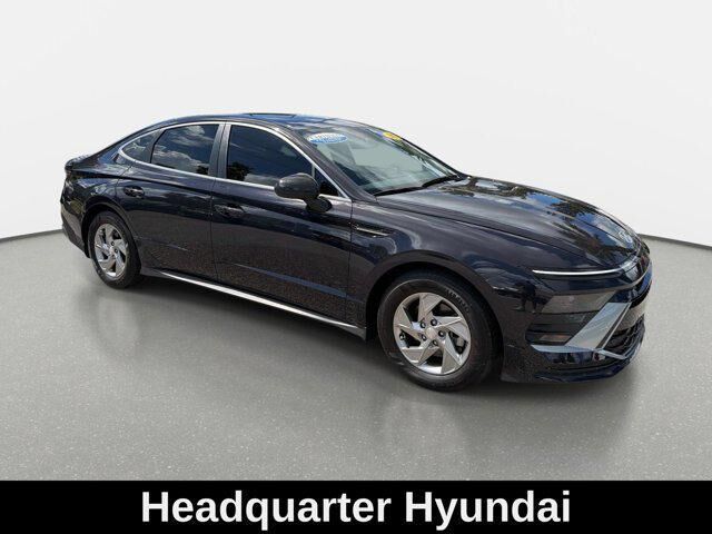 2025 Hyundai SONATA SE