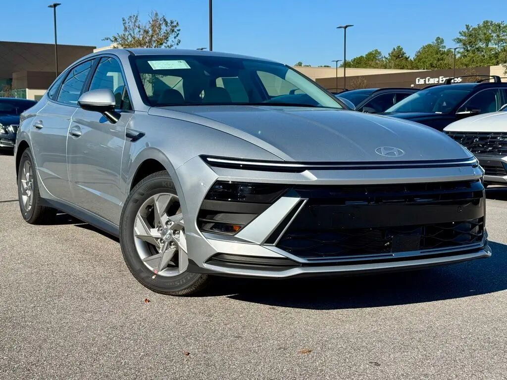 2026 Hyundai SONATA SE — photo 1 of 13