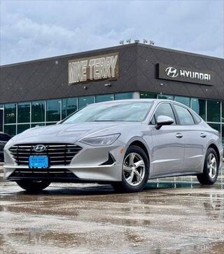 2023 Hyundai SONATA SE — photo 1 of 13
