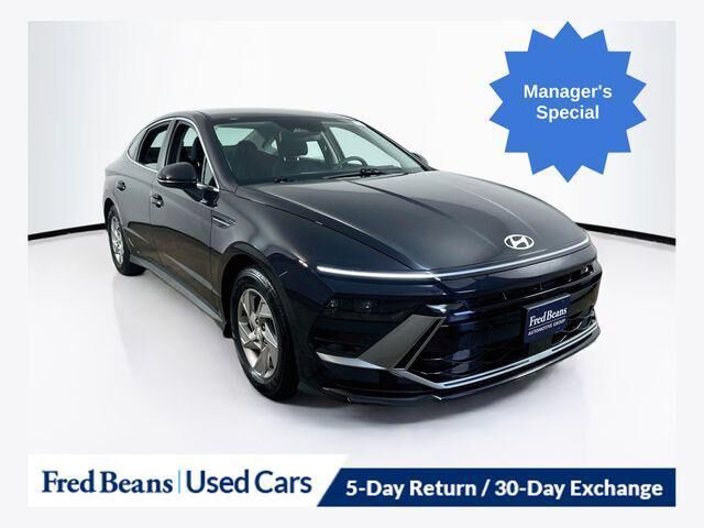 2025 Hyundai SONATA SE